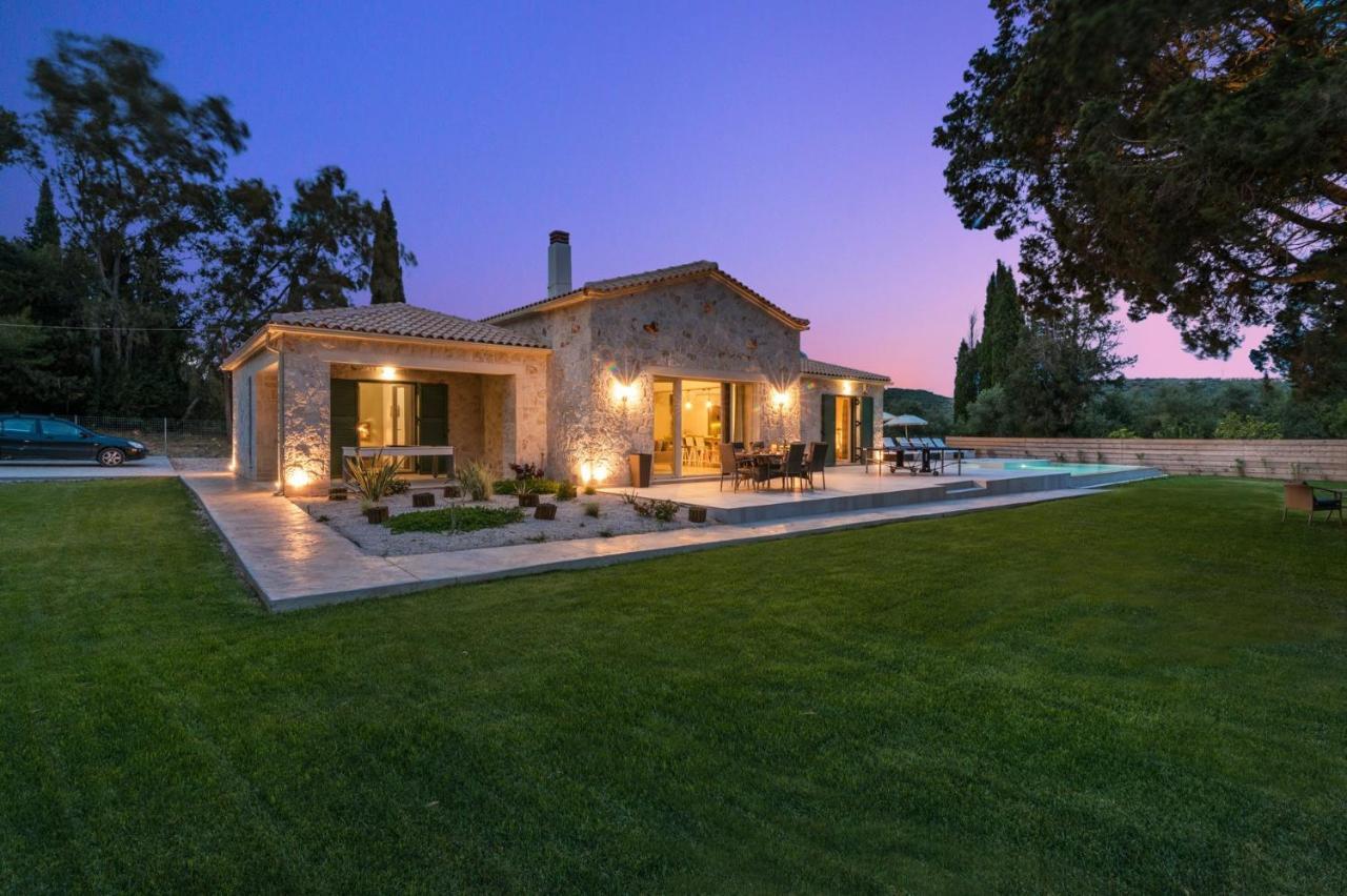 Astarte Villas - Laalu Private Villa With Pool Koukounaria Экстерьер фото